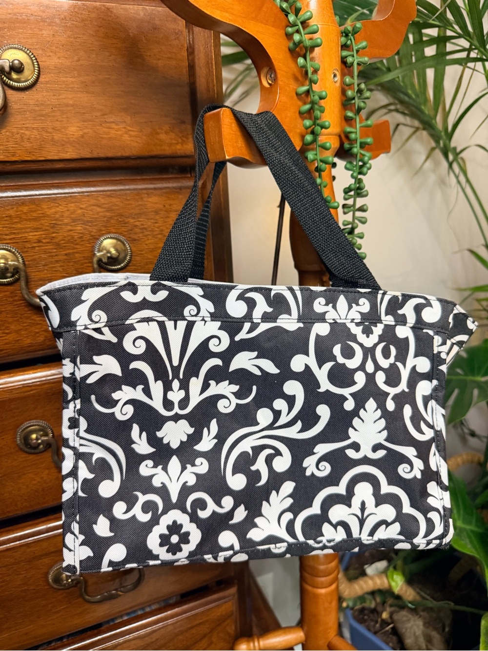 Thirty-One All-In Organizer Mini Tote – Black & White Damask